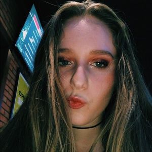 Meet your Posher, Natalee